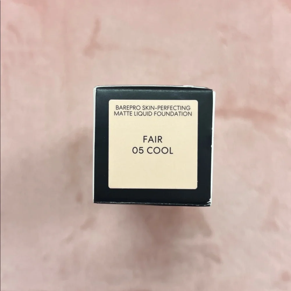 bareMinerals BAREPRO Liquid Foundation - Fair 05 COOL